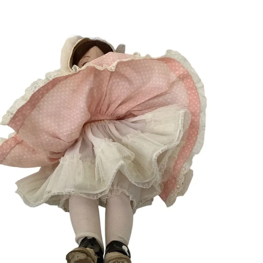Madame Alexander 14